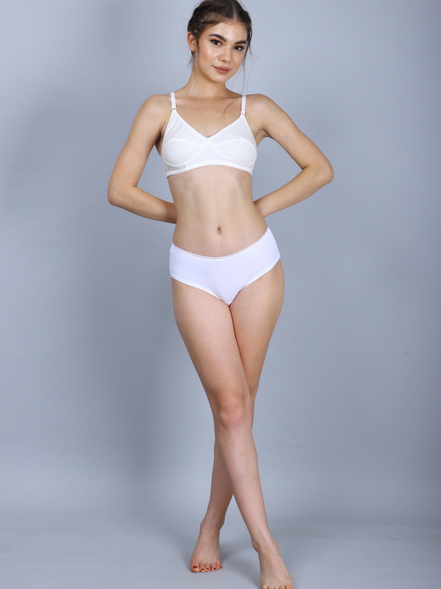 Cotton Bra for Women | Non-Padded Non-Wired | Full Coverage | Adjustable Straps | Back Closure | Adjustable Straps | Daily Wear Comfortable Bra | Pack of 1