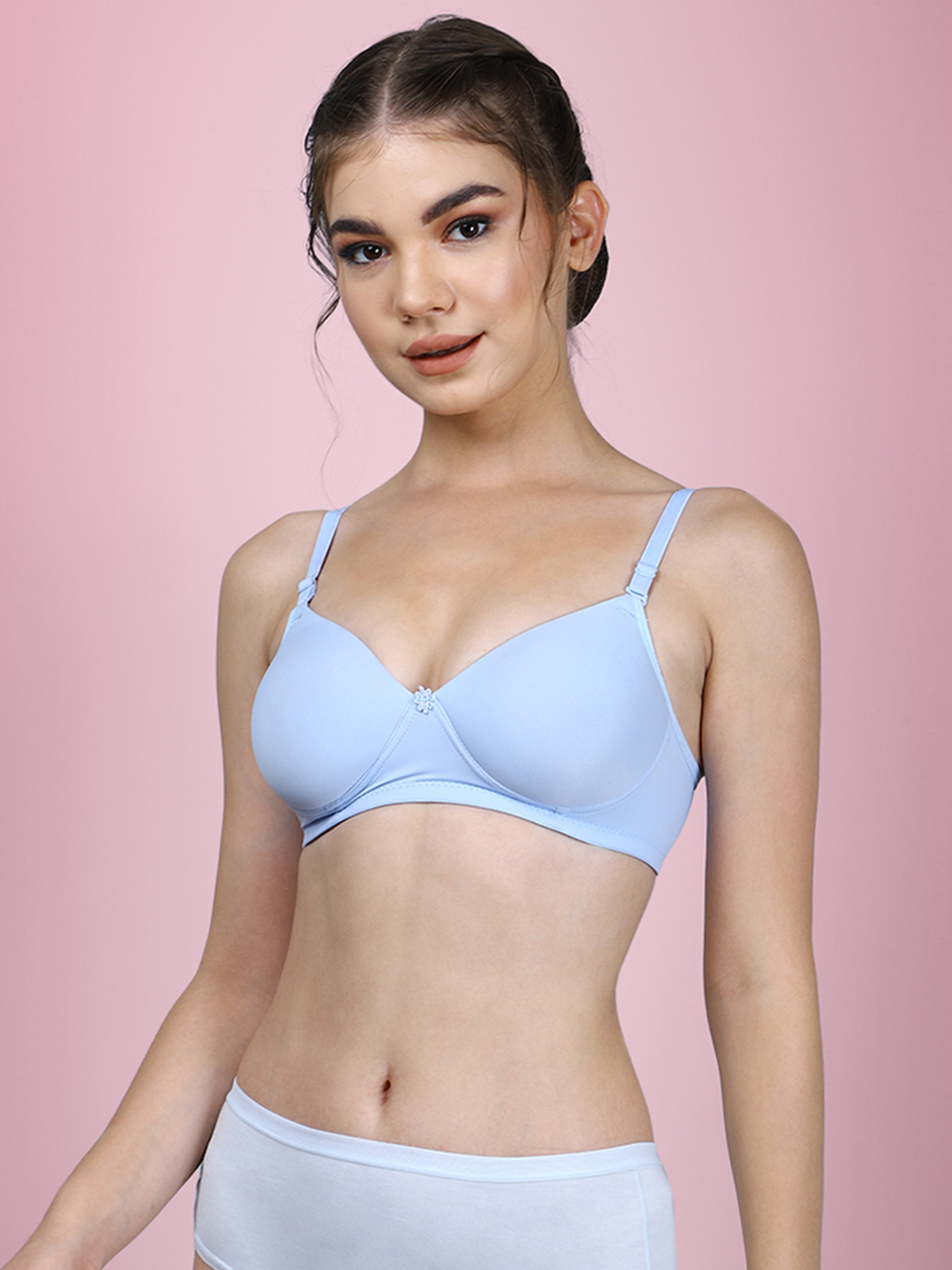 Thread Sutra Women's Nylon Seamless T-Shirt Bra - Lightly Padded, Wirefree & Full Coverage
