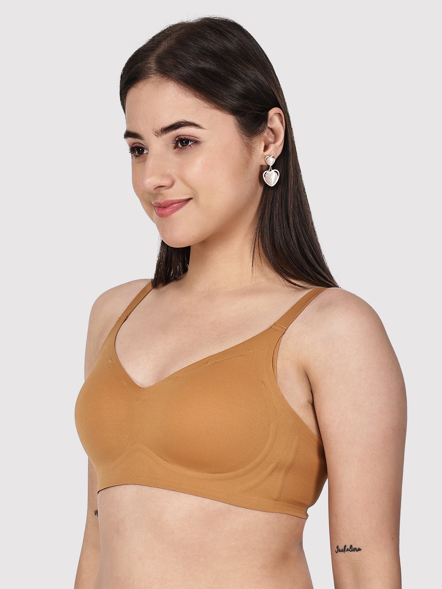 Non-Wired Padded Seamless Bonded Full Coverage T-Shirt Bra In