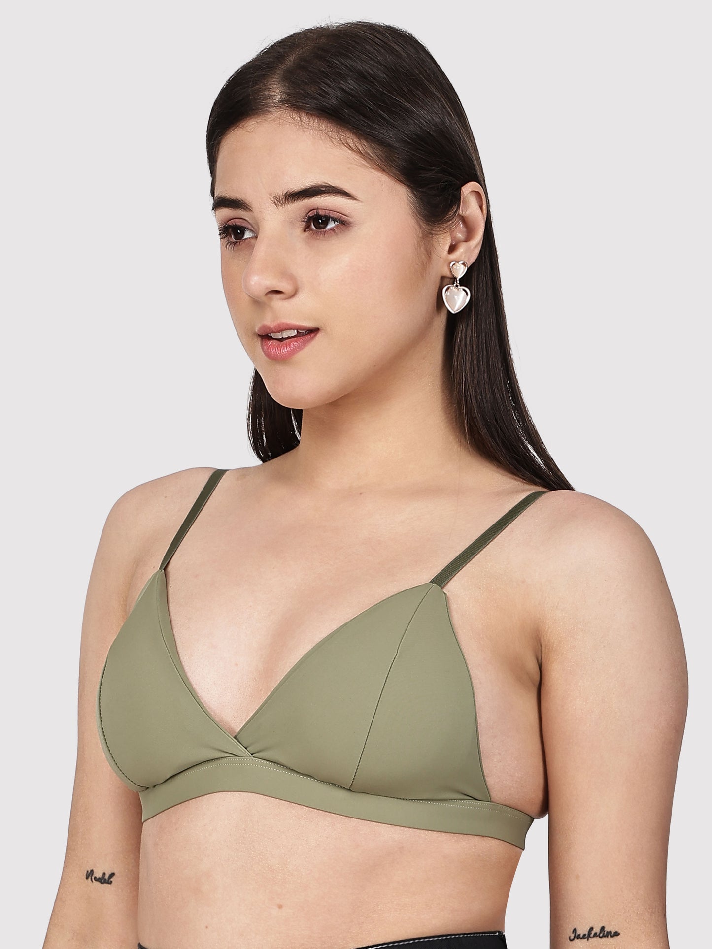 Solid Wireless Adjustable Polyamide Triangle Bra