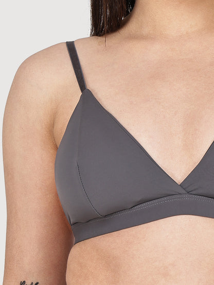 Solid Wireless Adjustable Polyamide Triangle Bra