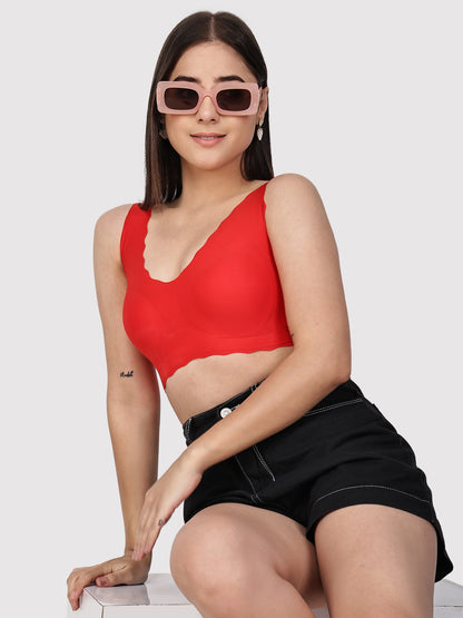 Women Seamless Padded Full Coverage Pull-on Bra with Scalloped Neckline